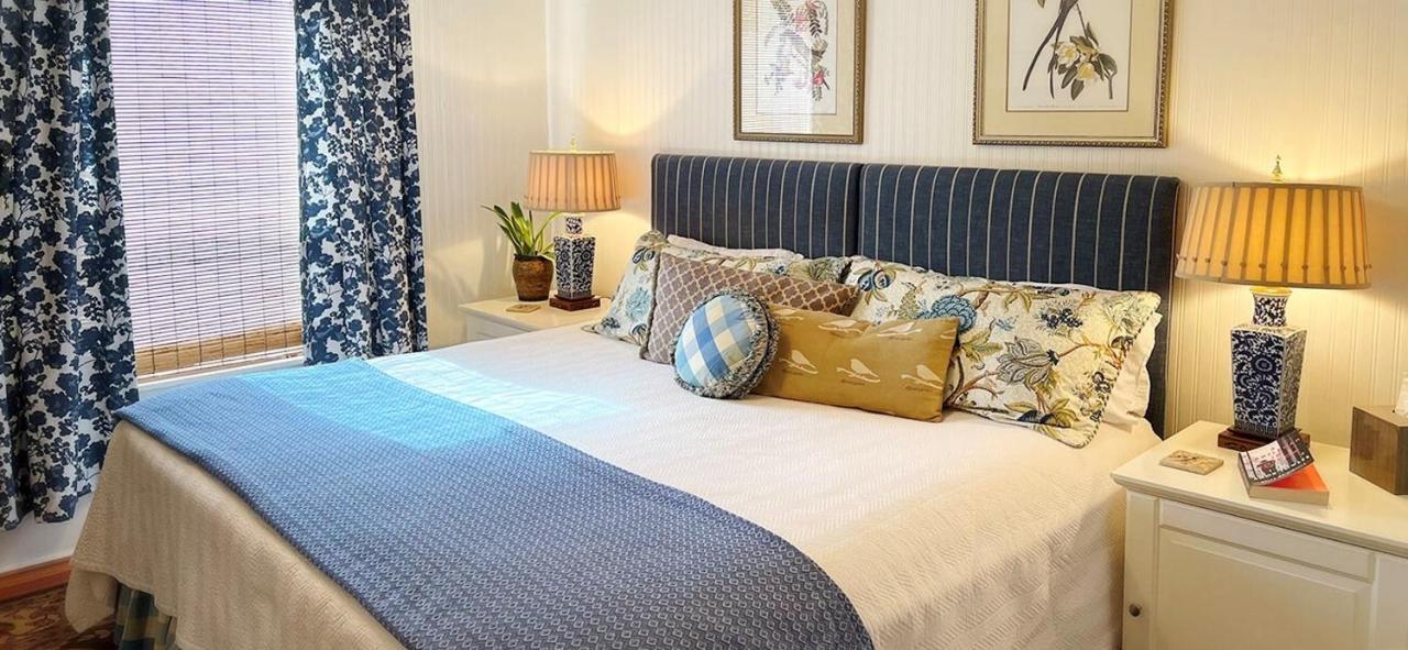 Standard Zimmer mit Kingsize-Bett