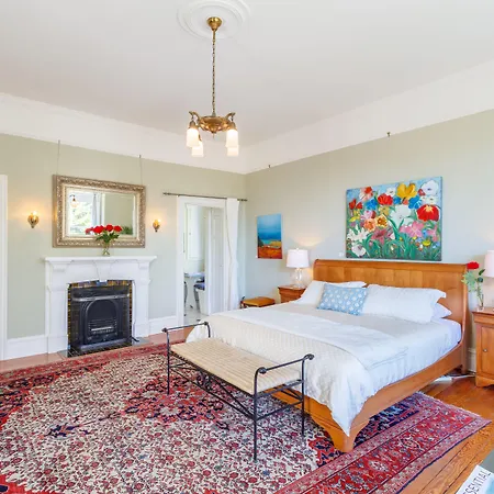 Fairholme Manor Inn-2